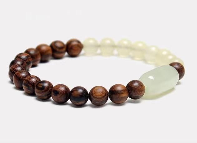 Hetian Jade Bracelet-Natural Agarwood Bead - FengshuiGallary