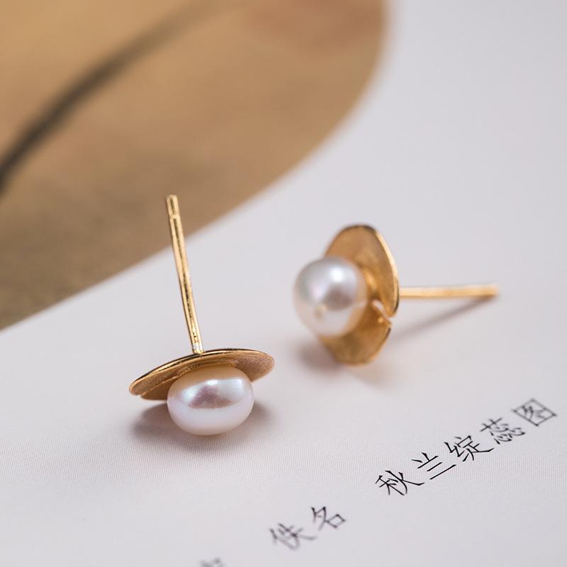 Natural Pearl Lotus Leaf Wealth Earring - FengshuiGallary
