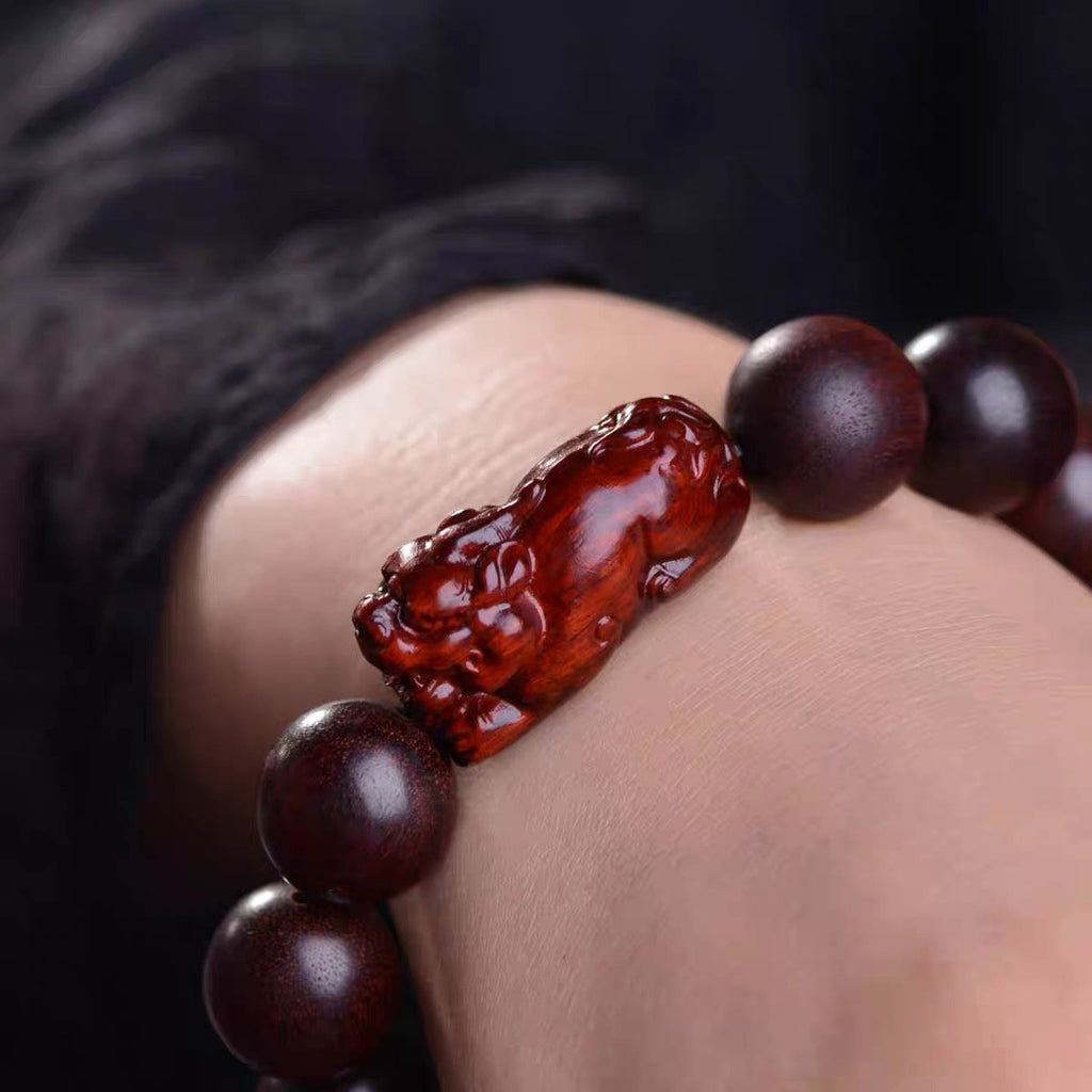 Rosewood Pixiu Fengshui Bracelet - FengshuiGallary