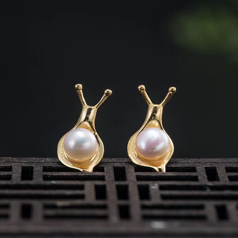 Snail Stud Earrings-925 Silver Natural Pearl - FengshuiGallary