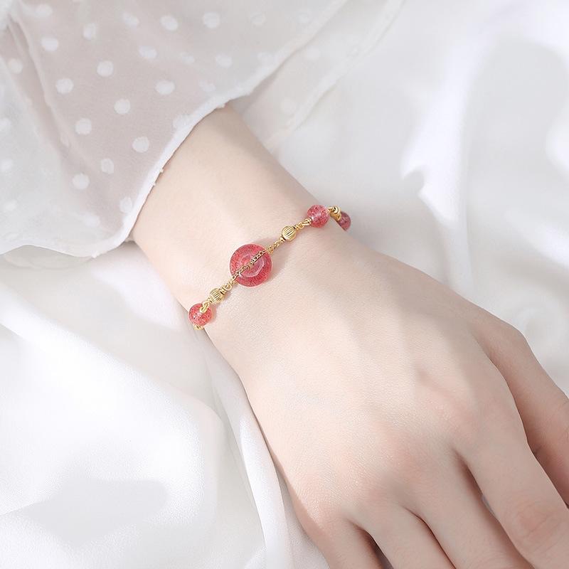 Strawberry Crystal Auspicious Knot Lucky Bracelet - FengshuiGallary