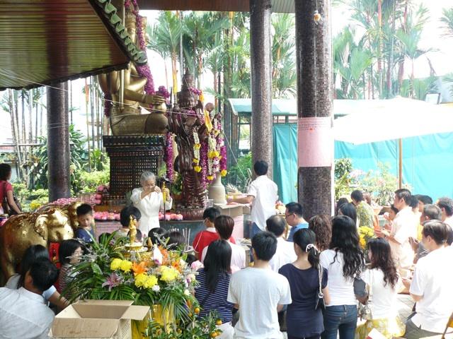 The Four-Faces Buddha 24K Gold Amulet (Erawan shrine) - FengshuiGallary
