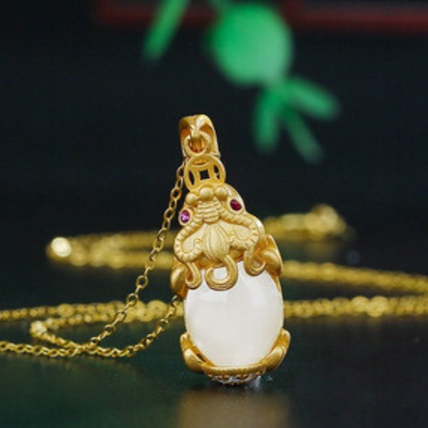 White Jade Gold Pixiu Lucky Pendant Necklace - FengshuiGallary