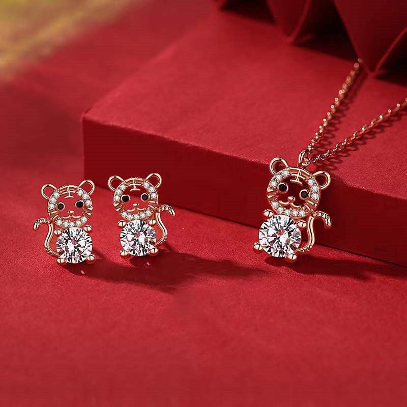 Zirconia Crystal Tiger Pendant Necklace-2022 Tiger Year - FengshuiGallary